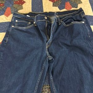 New W/O Tags men’s Levi dark wash jeans